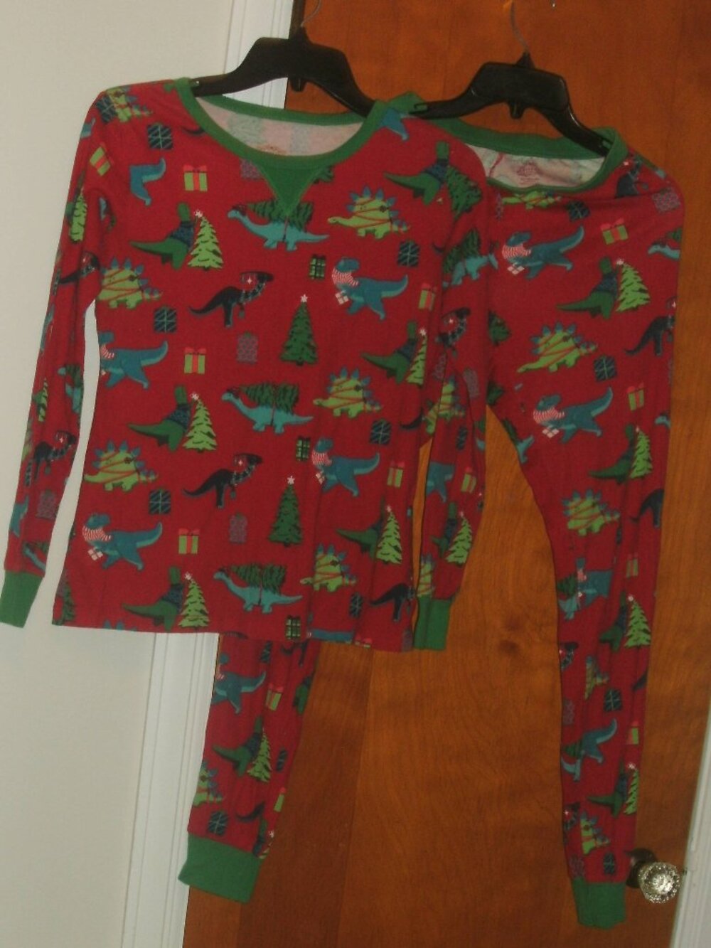 Cute Christmas Holiday Dino Dinosaur 2 piece PJs Pajamas Red Green Cotton ~ XS